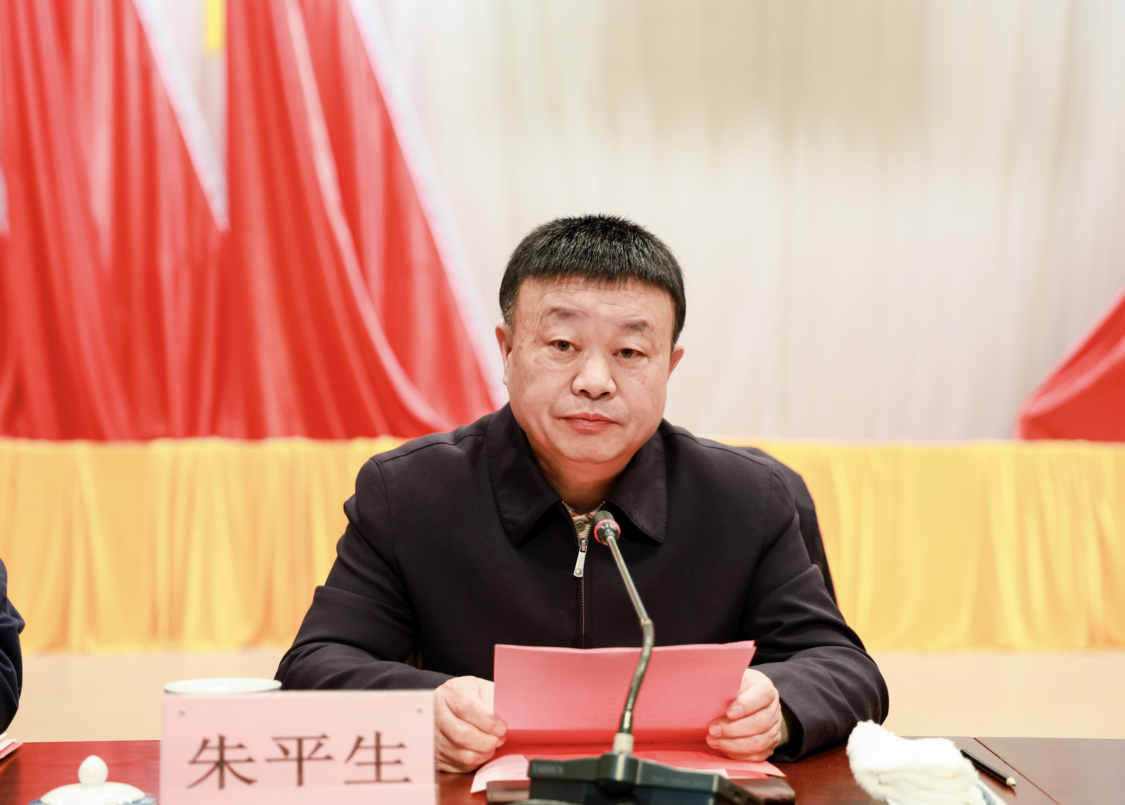 朱平生講話.jpg 朱平生講話.jpg